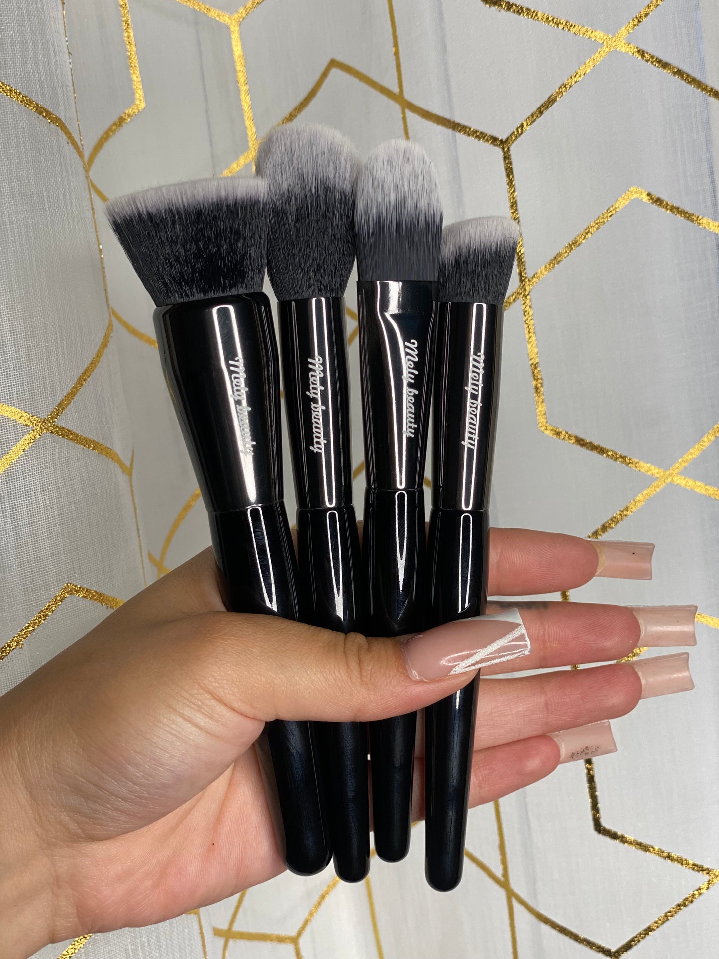 Set of 11 make up brushes